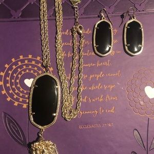 Necklace and earring set